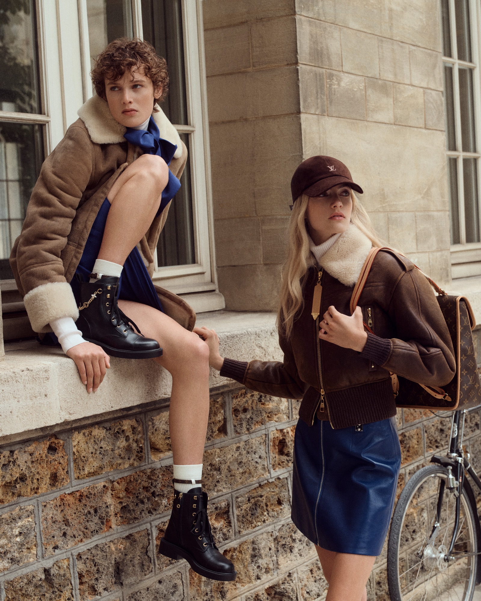 Luxury High-Tech Accessories for Women | Louis Vuitton