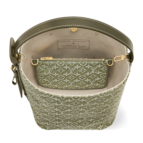 All In MM in 時尚手袋及小型皮具's 女士時尚手袋 水桶袋 collections by Louis Vuitton (產品縮放)