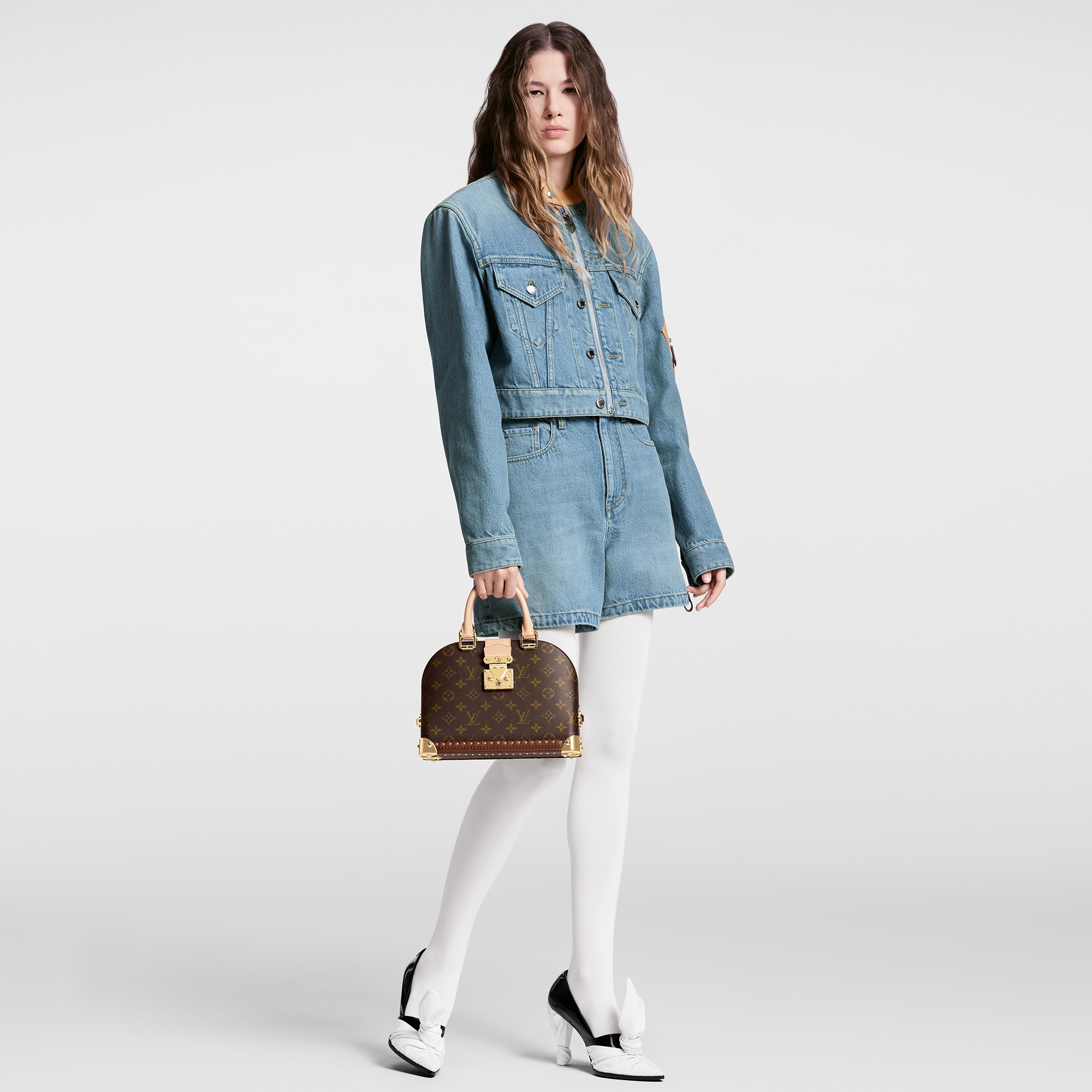 Alma Trunk Monogram 帆布 in Les Extraordinaires