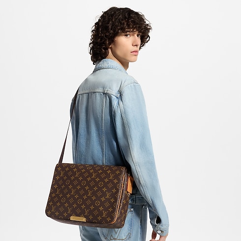 Bastille PM G69 in Men's Bags All Bags for Men collections by Louis Vuitton (Product zoom)