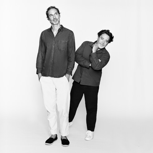 Bell Lamp By Edward Barber & Jay Osgerby Leather & Other material in Trunks, Travel and Home's Home and Art of Dining Objets Nomades - Furniture Collection collections by Louis Vuitton