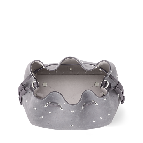 Bella Mahina Leather in Women's Handbags All Handbags For Women collections by Louis Vuitton (Product zoom)