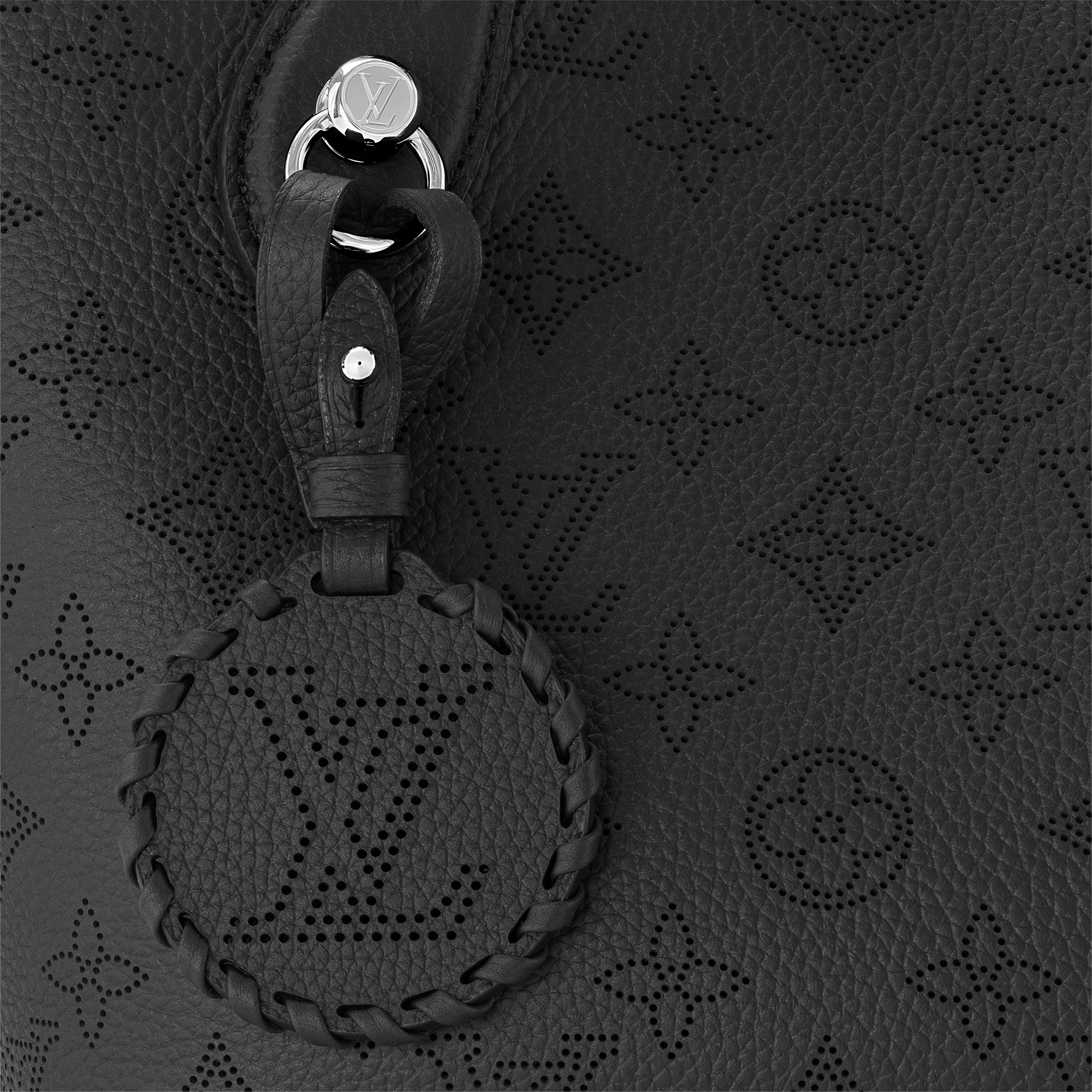 Blossom PM Mahina 皮革 in 時尚手袋及小型皮具