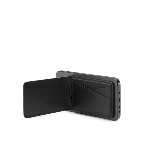 Compact Magnet G72 in Bags and Small Leather Goods's Men Small Leather Goods Card Holders for Men collections by Louis Vuitton (Product zoom)