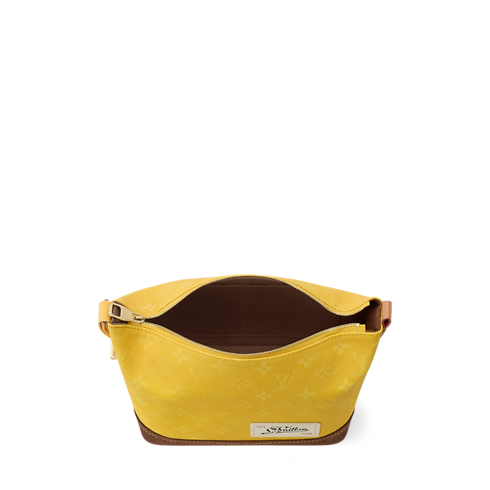 Cruiser Toiletry Bag interior view