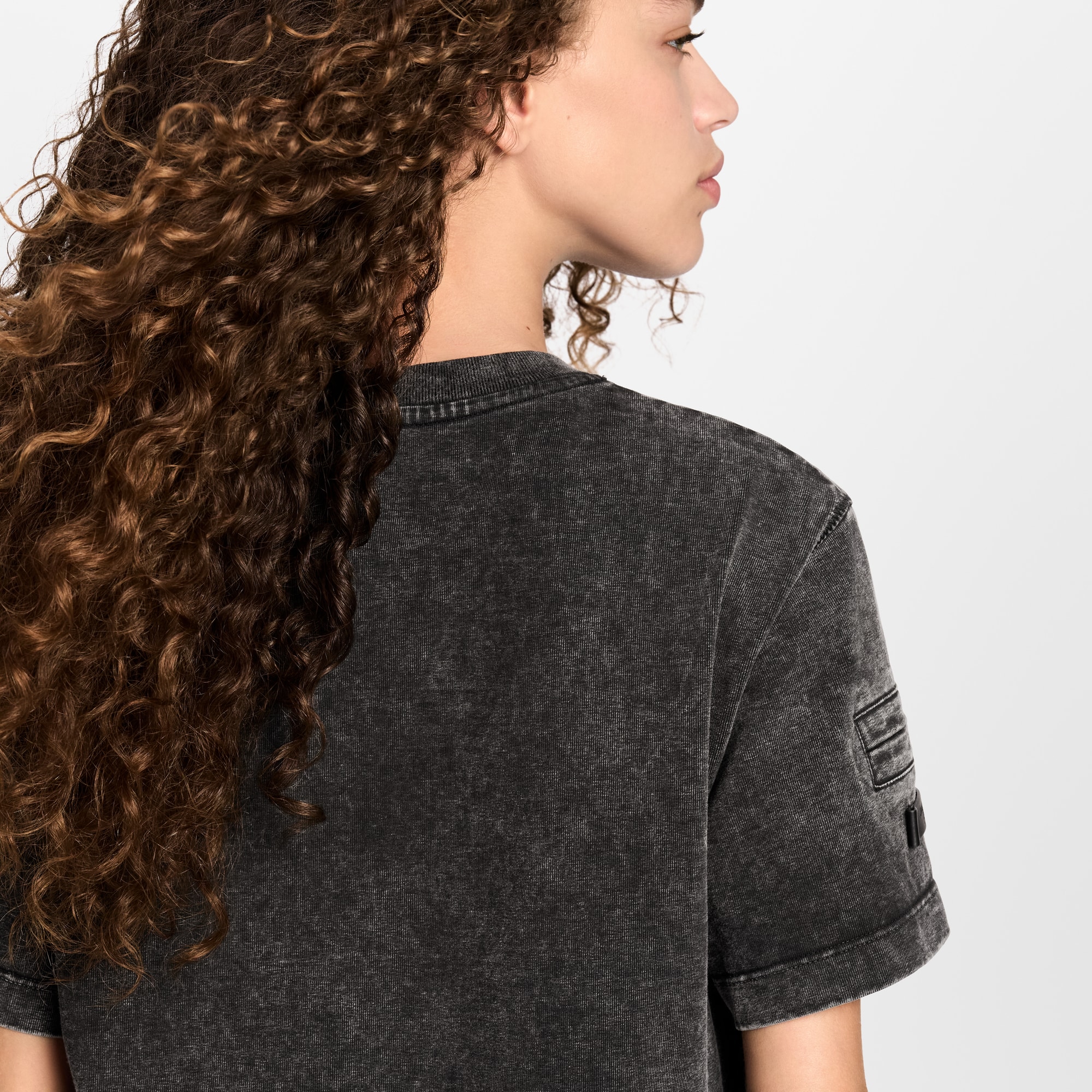 弧形下襬 T 恤  in 女士