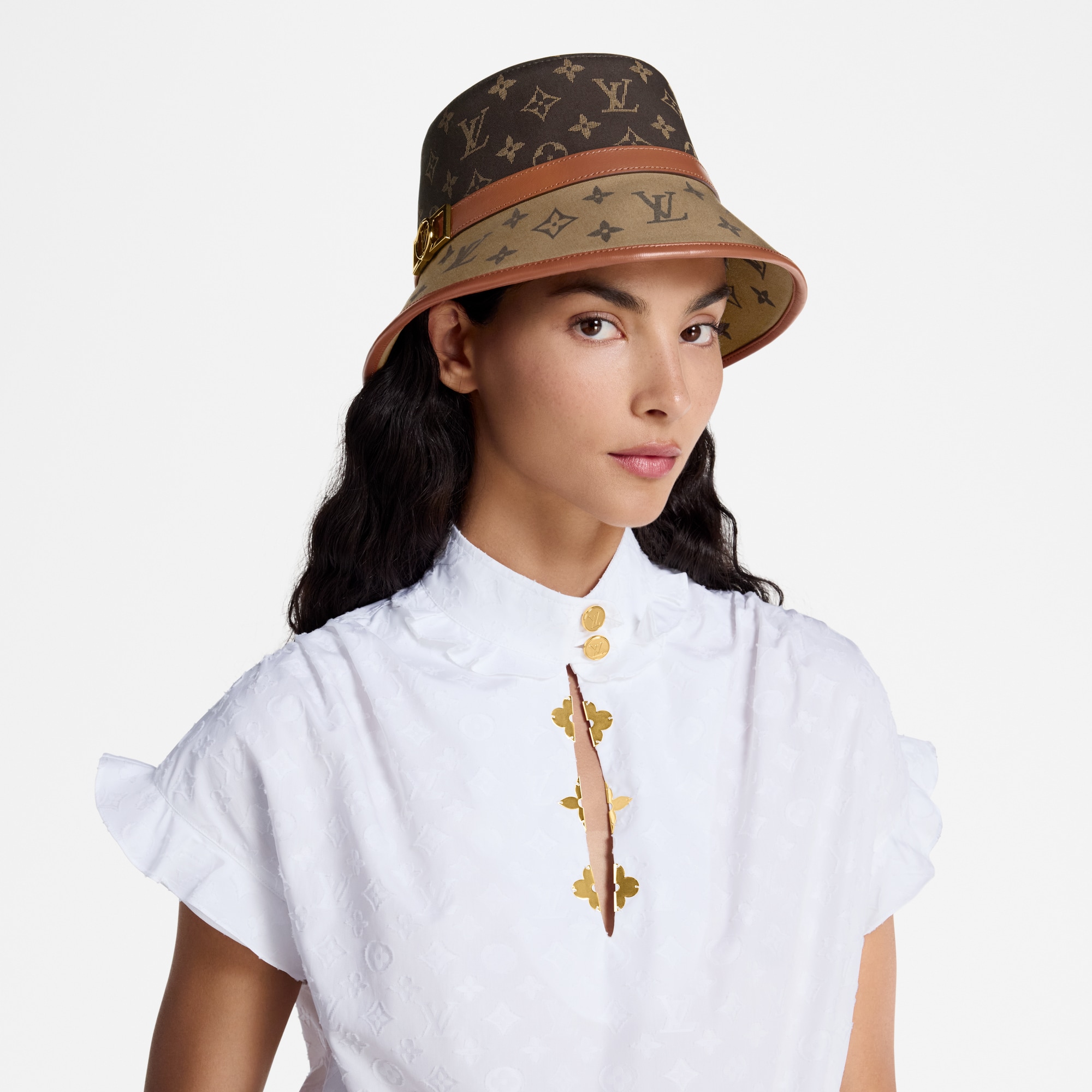 Dauphine Bucket Hat . in Women