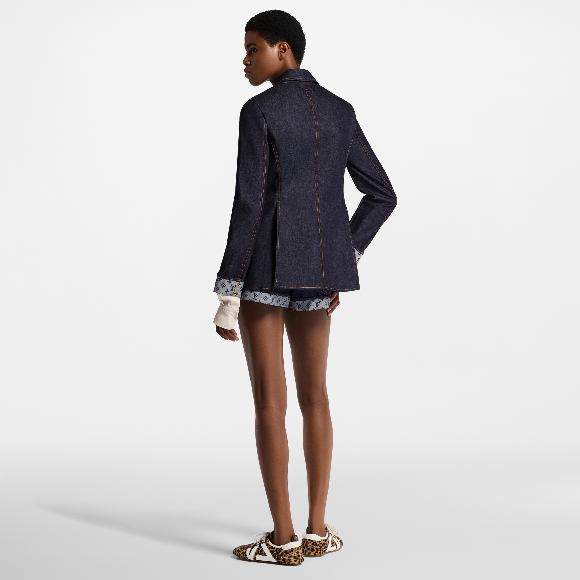 學院風牛仔布西裝外套  in 女士