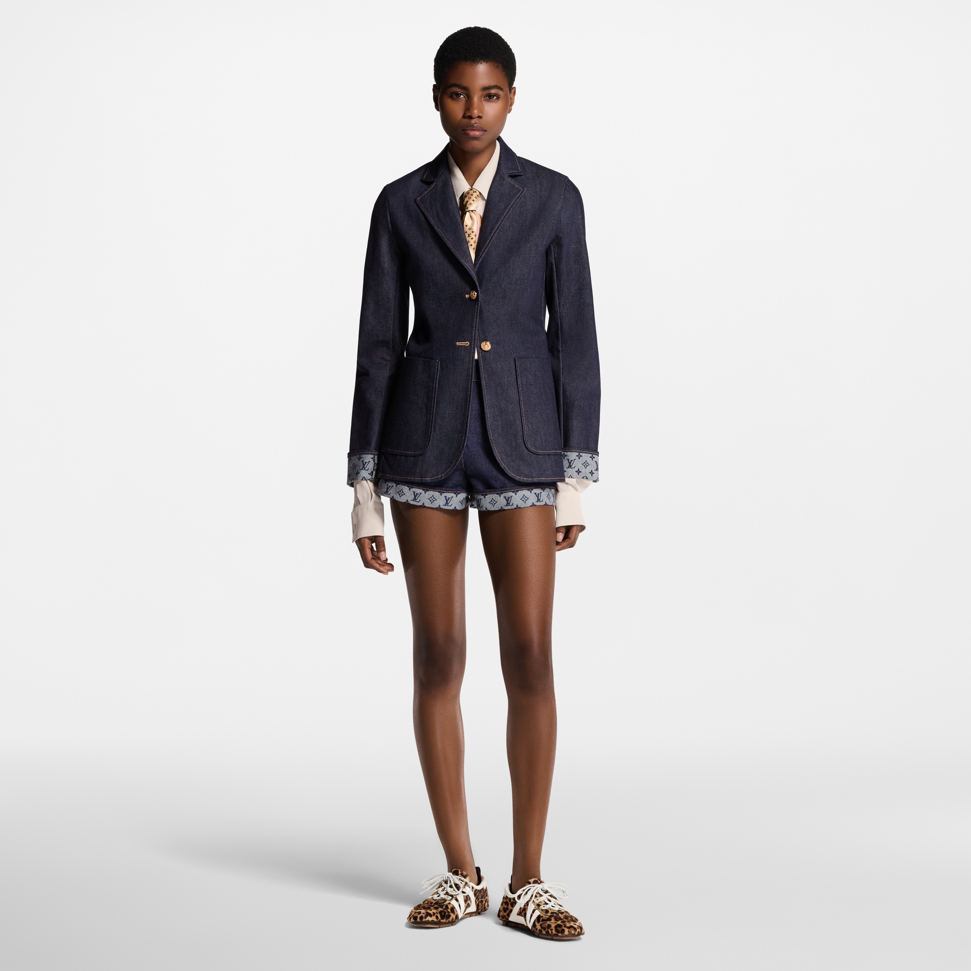 學院風牛仔布西裝外套  in 女士