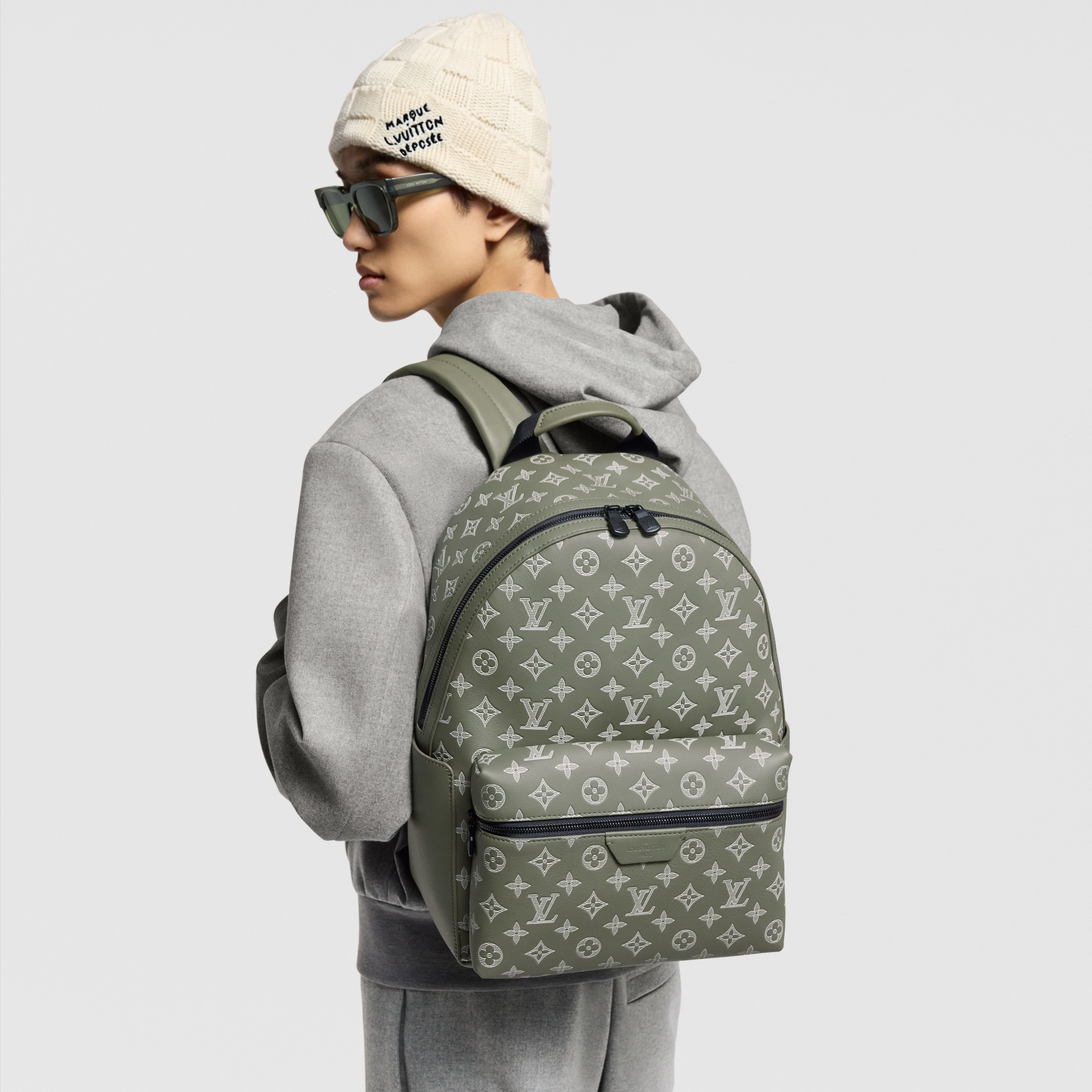 Discovery Backpack PM Monogram Shadow 皮革 in 男士
