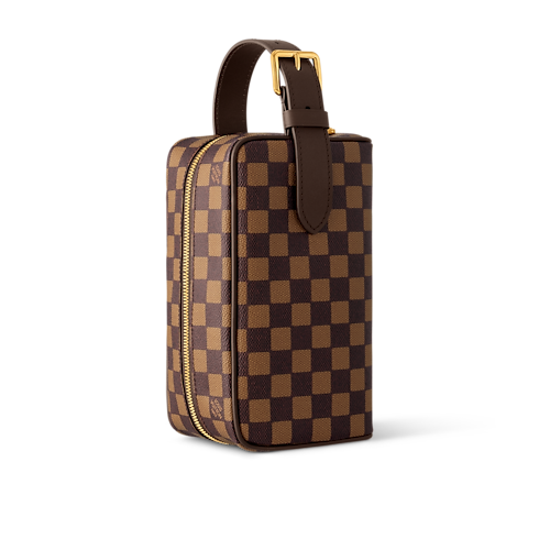 Locker Dopp Kit Damier Ebène 帆布 in 男士's 旅遊用品 旅遊配件 collections by Louis Vuitton (產品縮放)