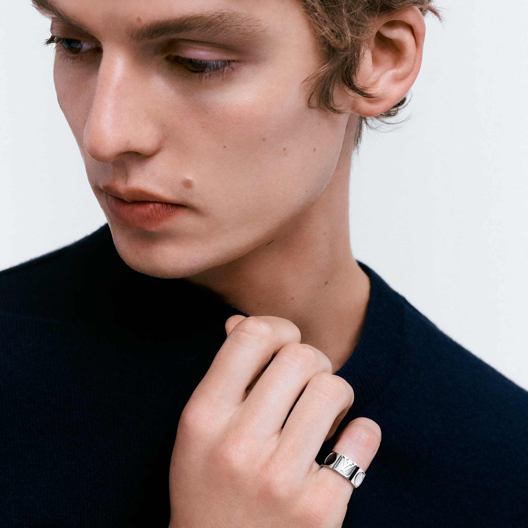 Empreinte 白K金大號戒指  in 珠寶系列