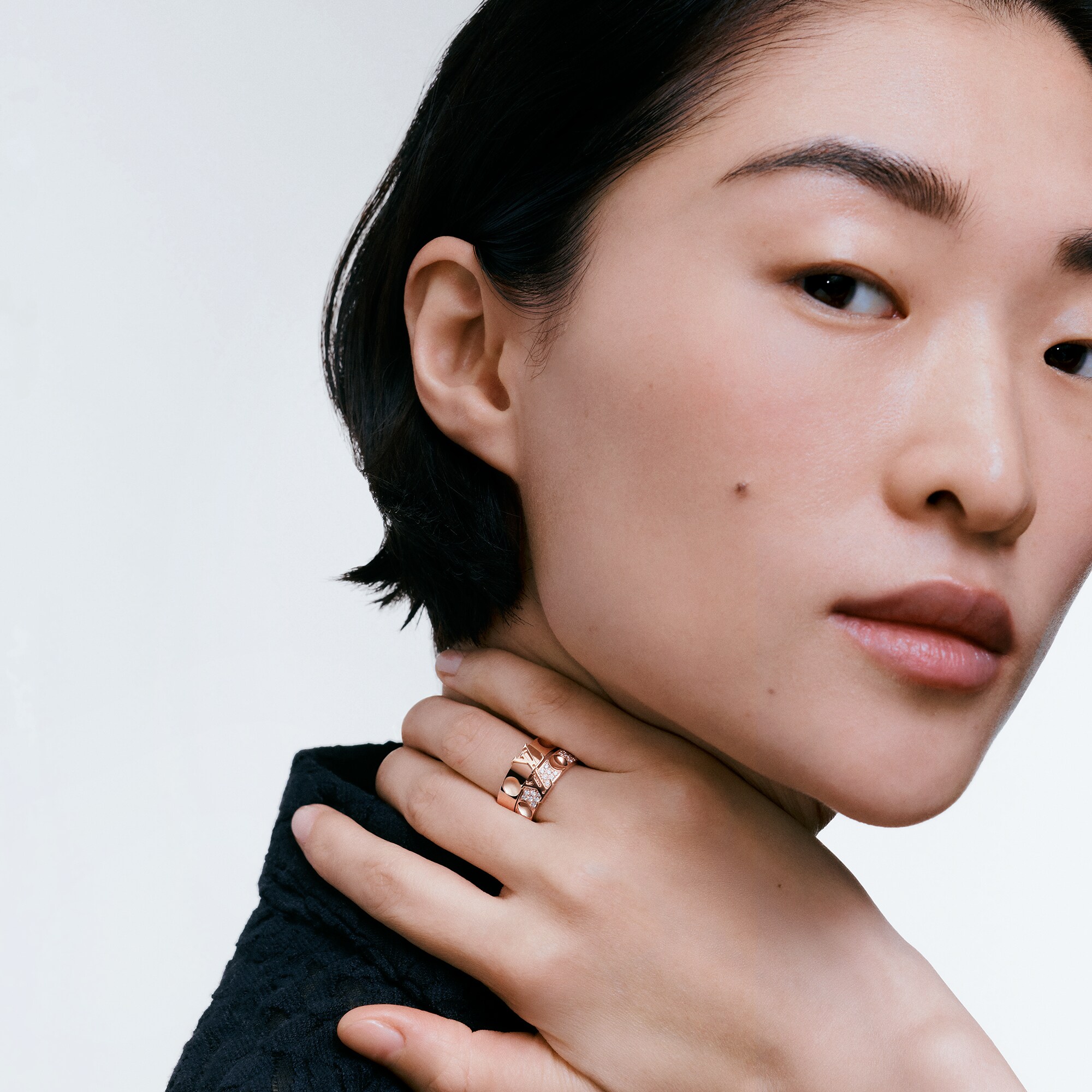 Empreinte Ring, Pink Gold And Diamonds  in Jewellery