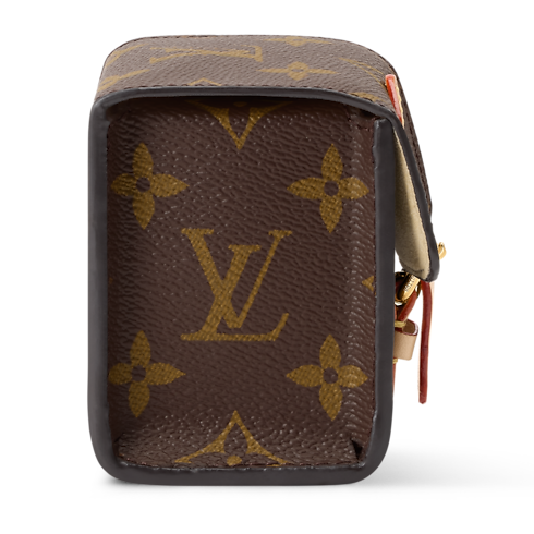 Etui 1 Montre Monogram 帆布 in 行李箱、旅行用品及家居精品's 旅行袋及拉桿行李箱 旅遊配件 collections by Louis Vuitton (產品縮放)