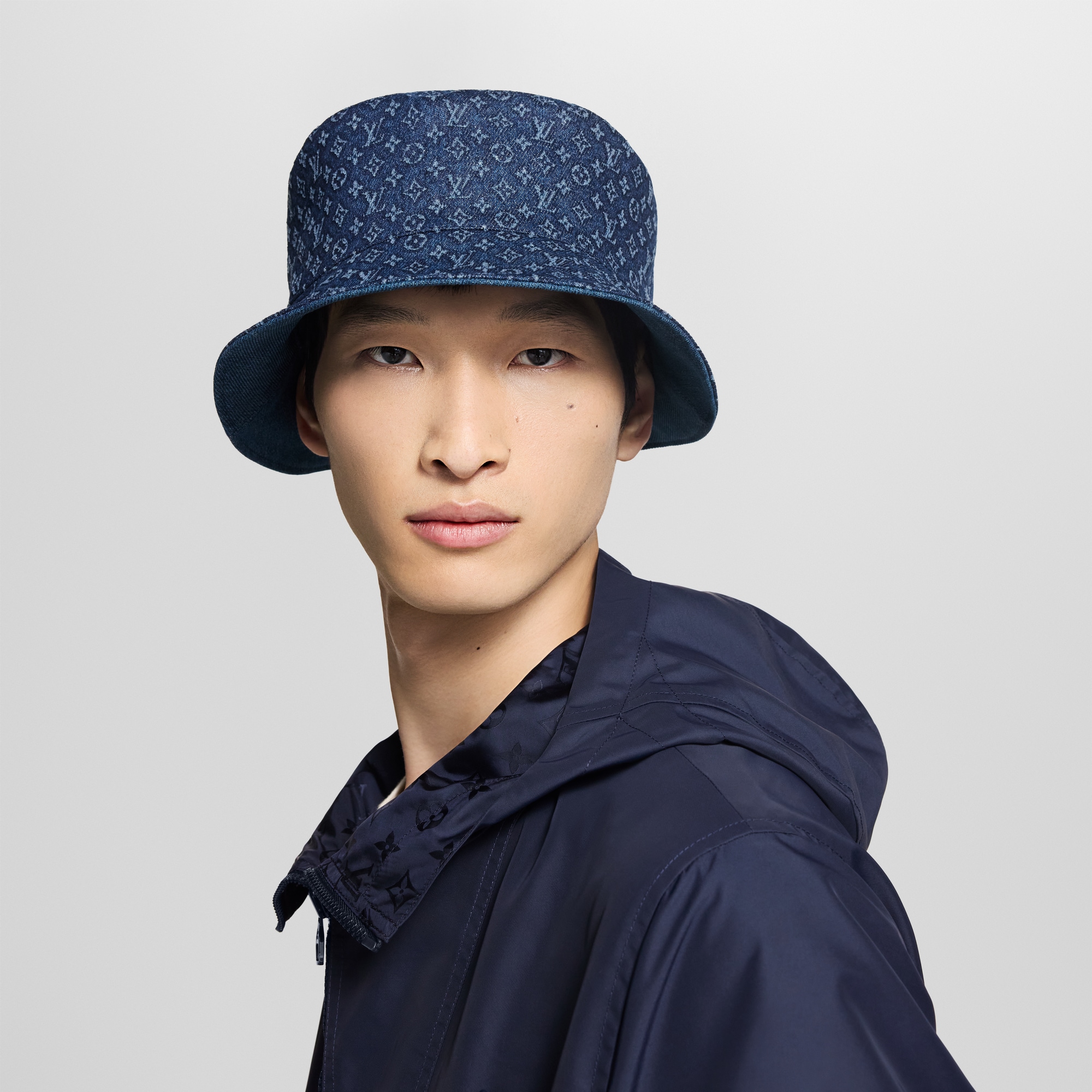 Everyday Reversible Bucket Hat . in Men