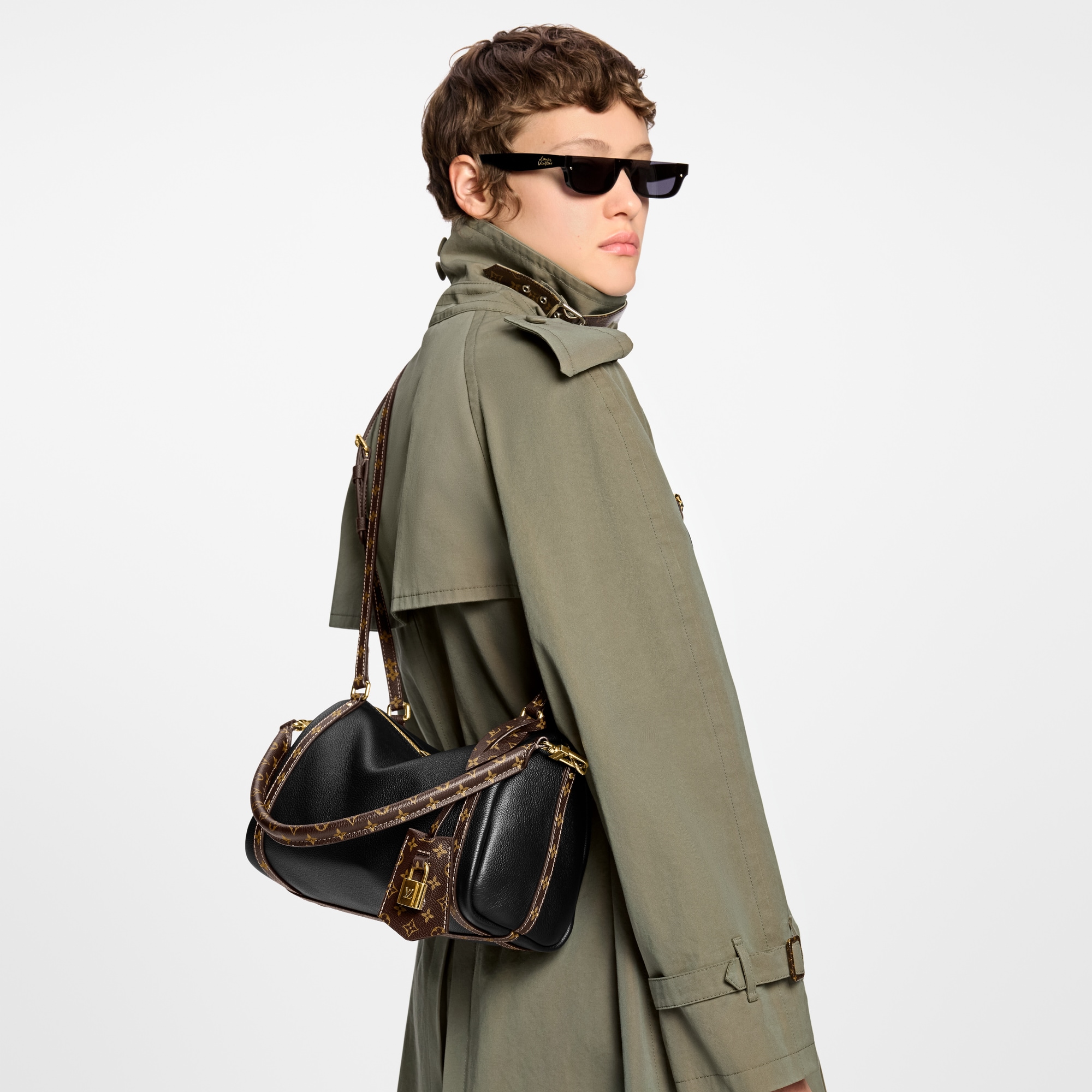 Express PM 時尚皮革 in 女士