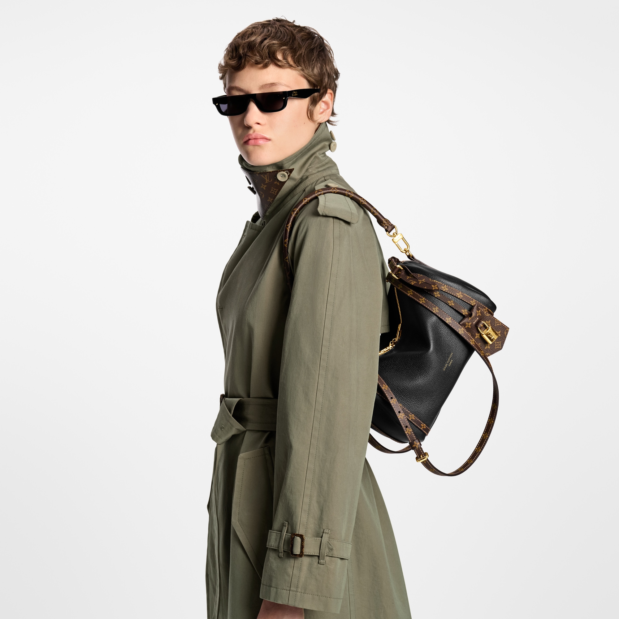 Express PM 時尚皮革 in 女士