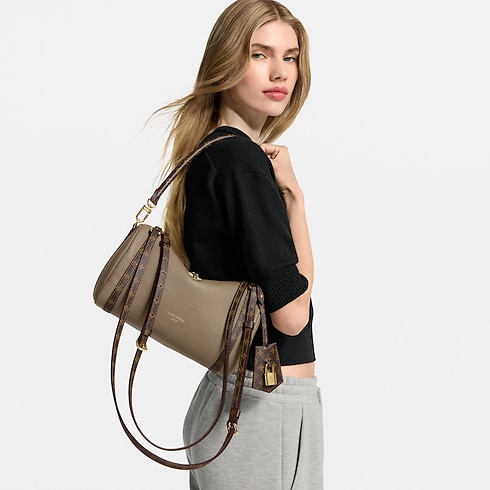 Express PM Fashion Leather in Women's Handbags All Handbags For Women collections by Louis Vuitton (Product zoom)