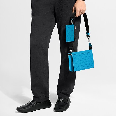 Gaston Wearable Wallet cropped worn view