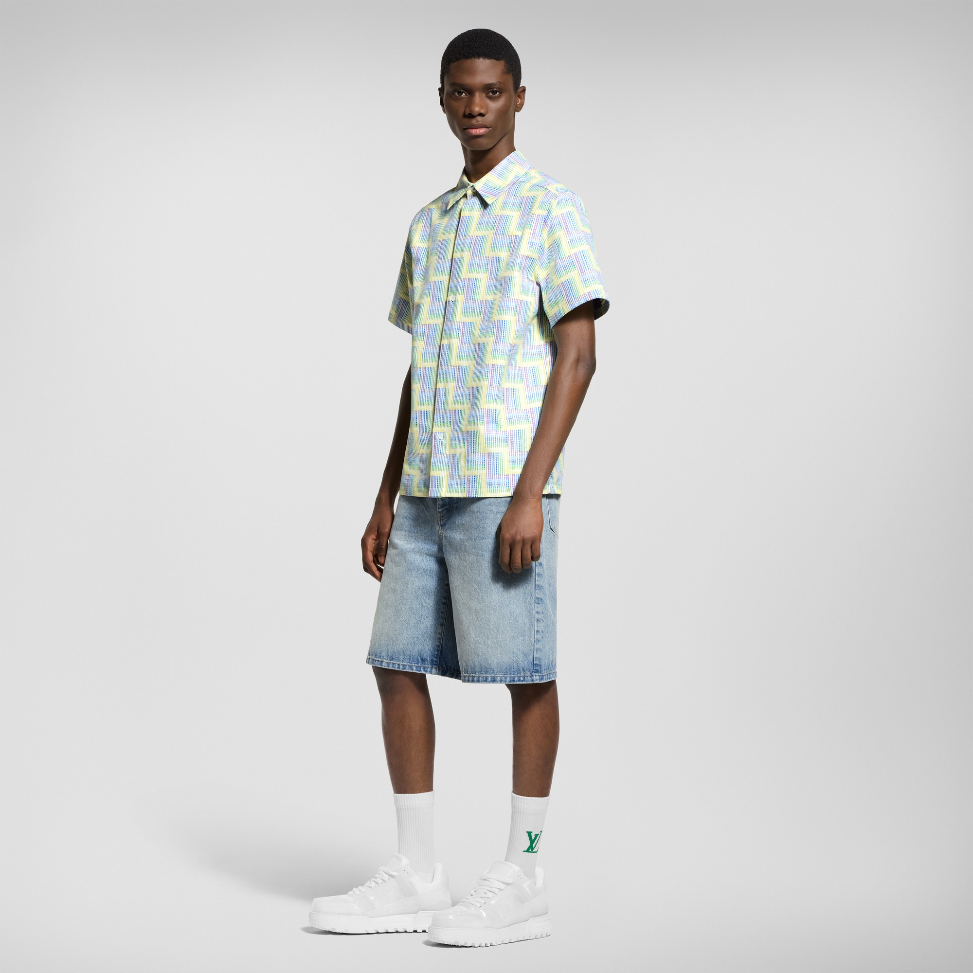 Graphic Printed Short-Sleeved Shirt  in Men