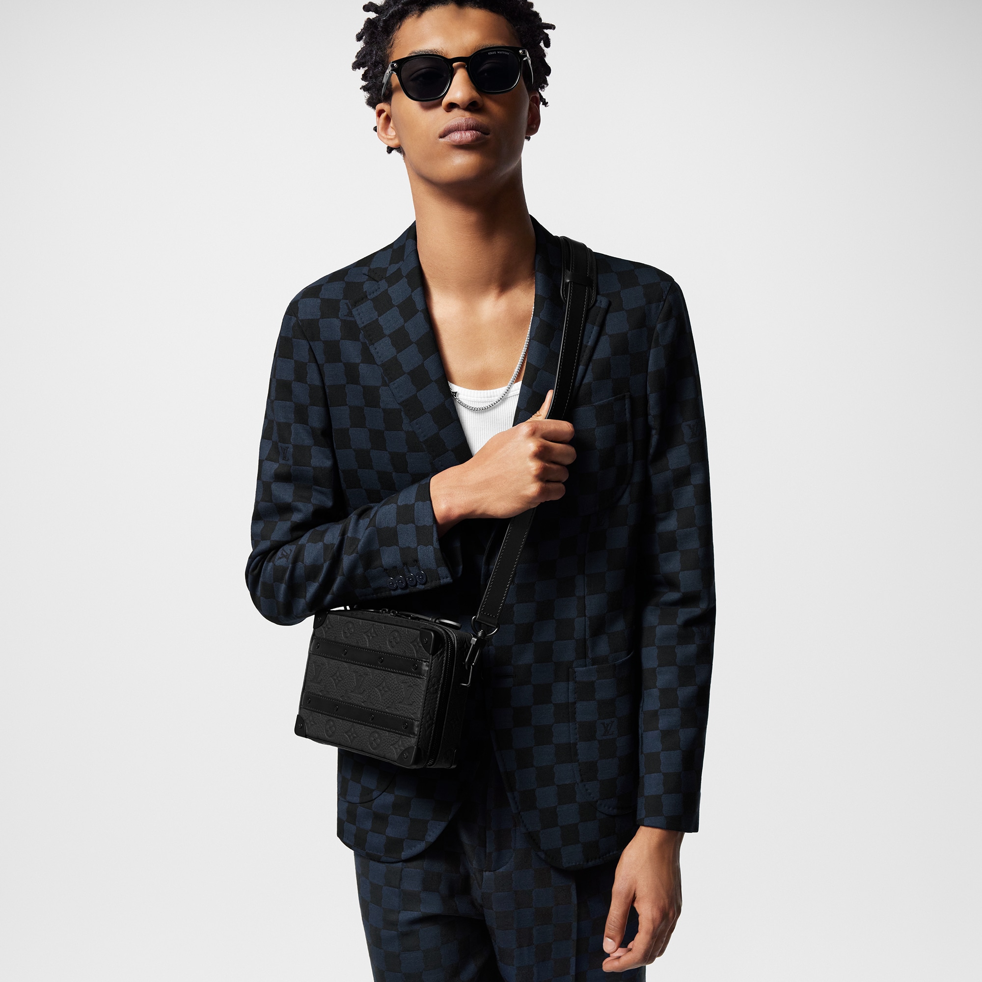 Handle Soft Trunk Monogram Taurillon 皮革 in 男士