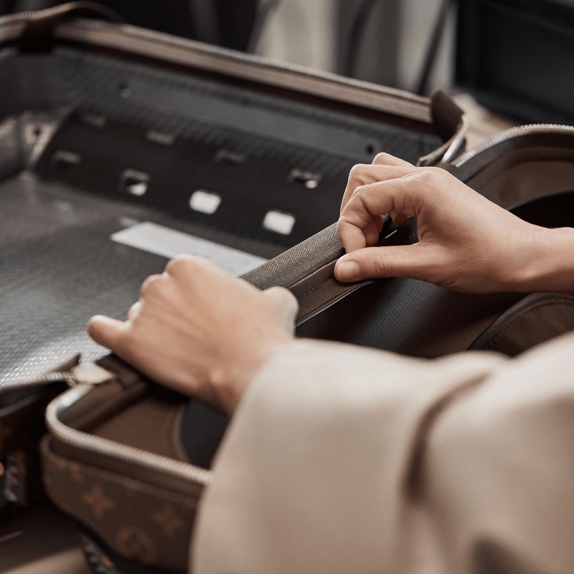 Horizon 55 Monogram 帆布 in 女士