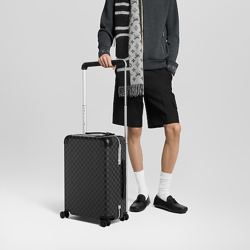 Horizon 55 Damier Graphite Canvas in Trunks, Travel and Home's Travel Bags and Rolling Luggage Travel Personalisation collections by Louis Vuitton (Product zoom)