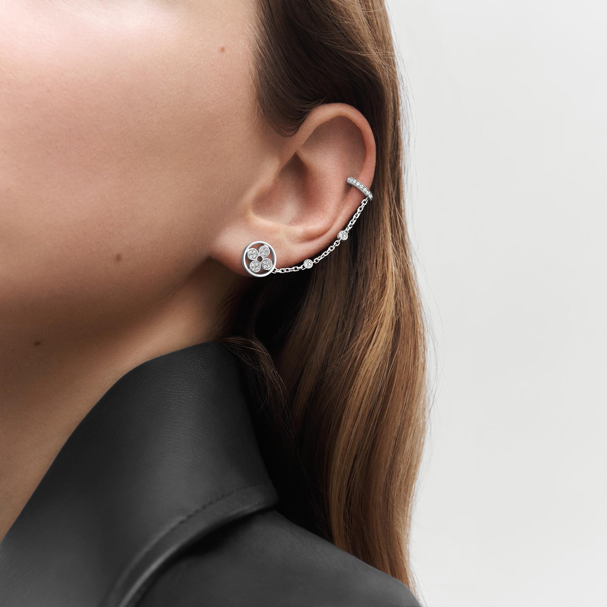 Idylle Blossom Mono Chain 白K金配鑽石單枚耳環  in 珠寶系列