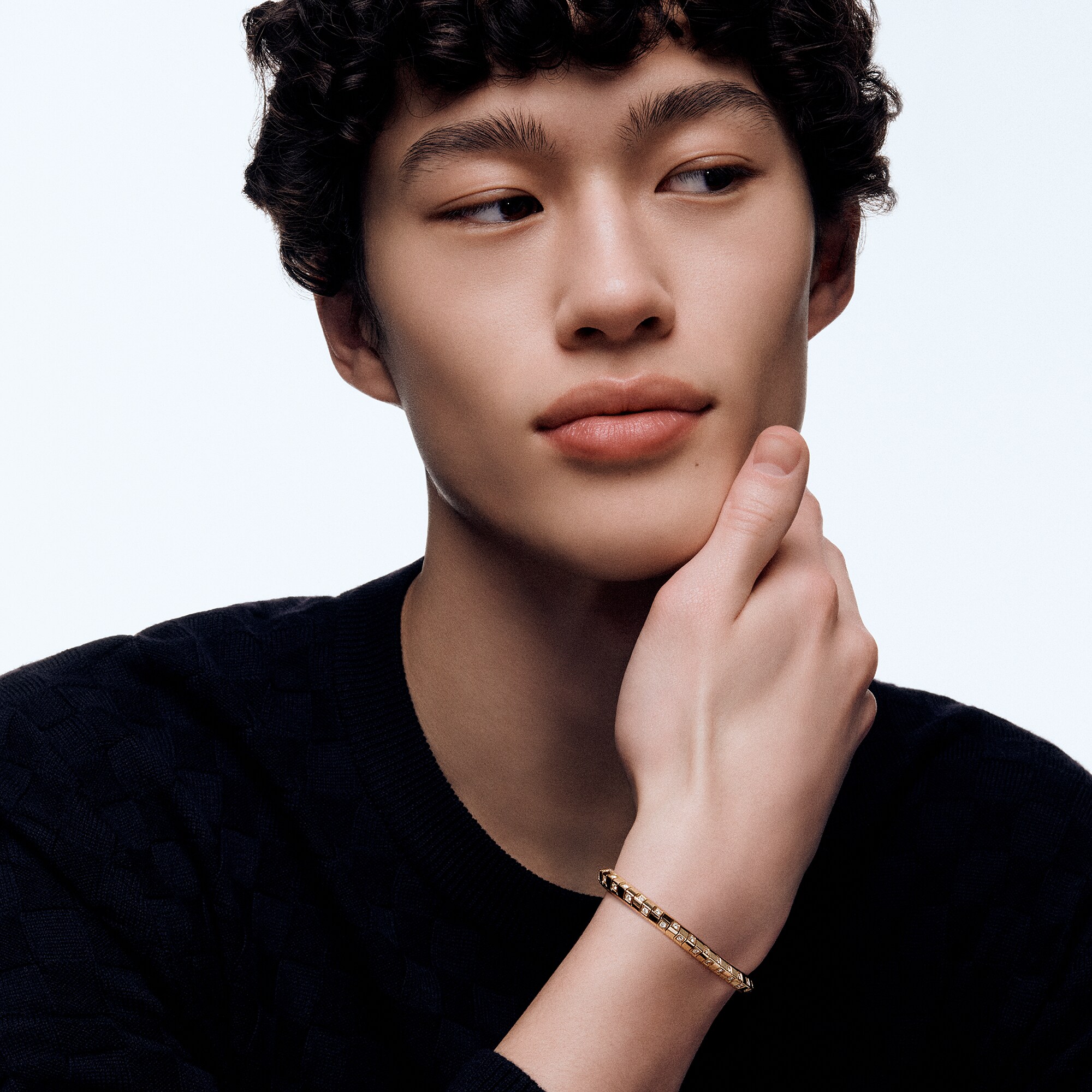 Le Damier de Louis Vuitton Bracelet, Yellow Gold and Diamonds