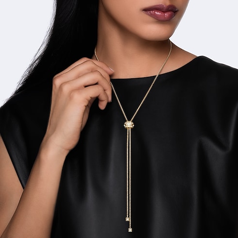 Le Damier de Louis Vuitton Long Pendant, Yellow Gold and Diamonds in Jewellery's Categories Necklaces and Pendants collections by Louis Vuitton (Product zoom)