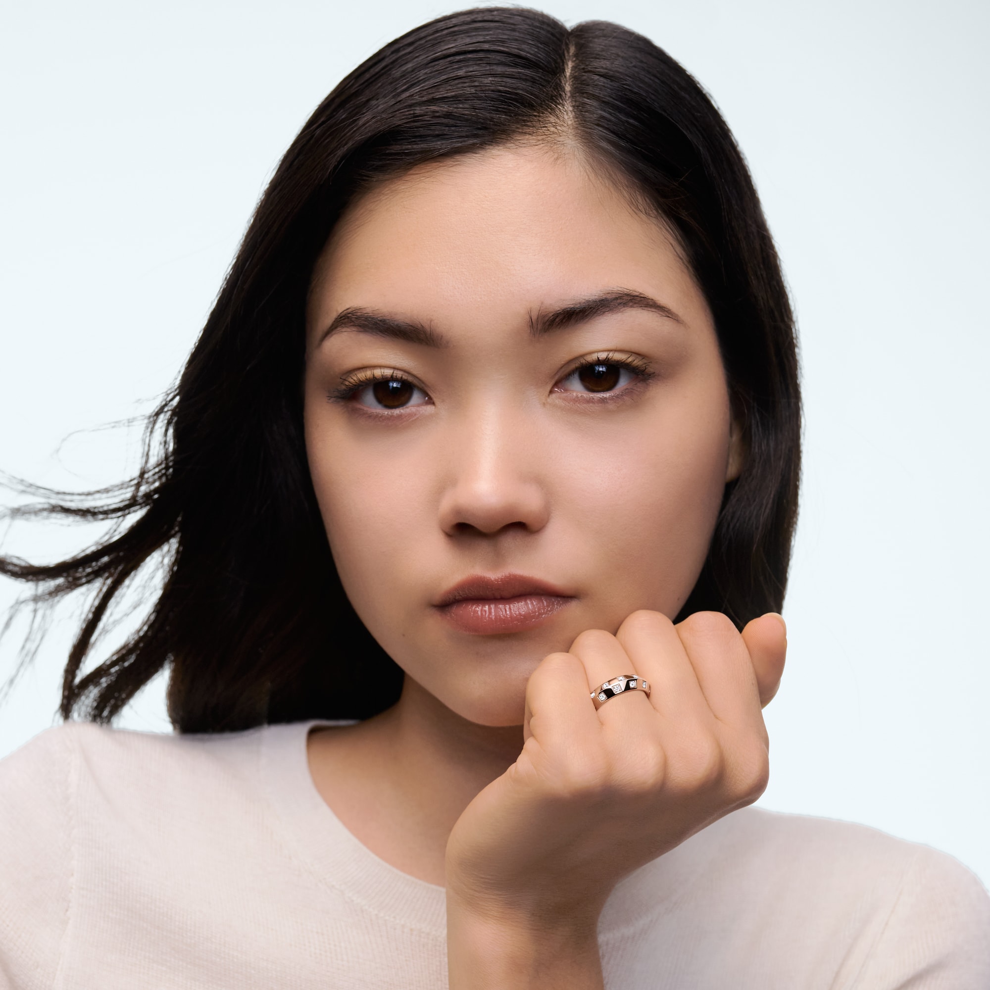 Le Damier de Louis Vuitton 中號戒指 - 配玫瑰K金及鑽石  in 珠寶系列