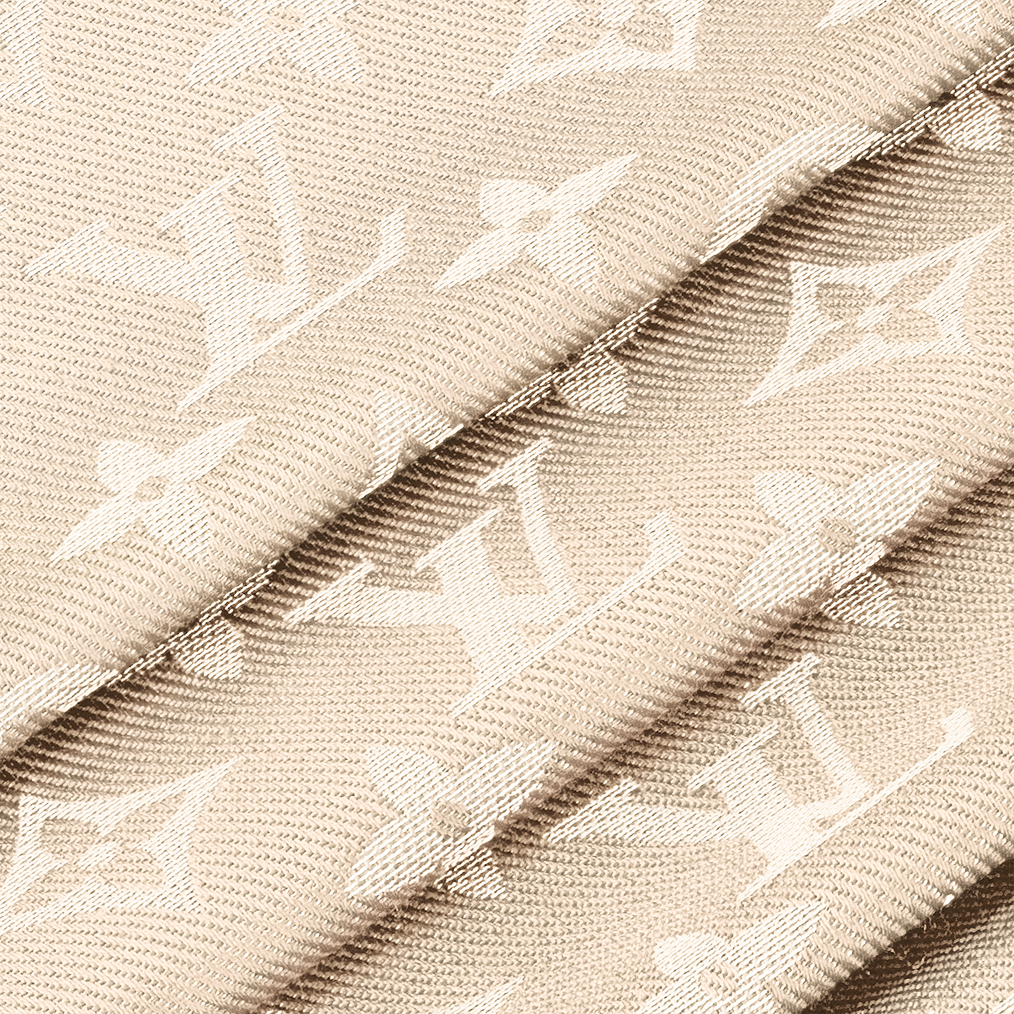 Lock And Go Shine Shawl . in Women