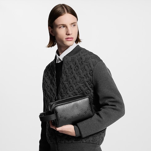 Locker Dopp Kit G72 in Gifts's Valentine’s Day Gifts for Him } collections by Louis Vuitton (Product zoom)