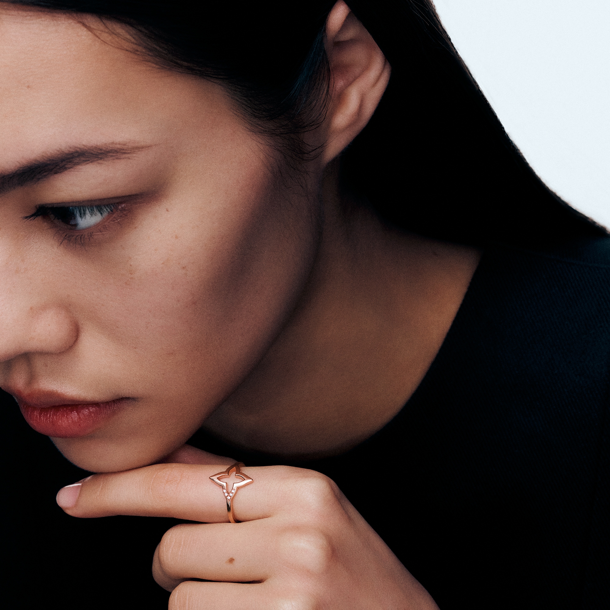 Silhouette Blossom 戒指 - 配玫瑰K金及鑽石  in 珠寶系列