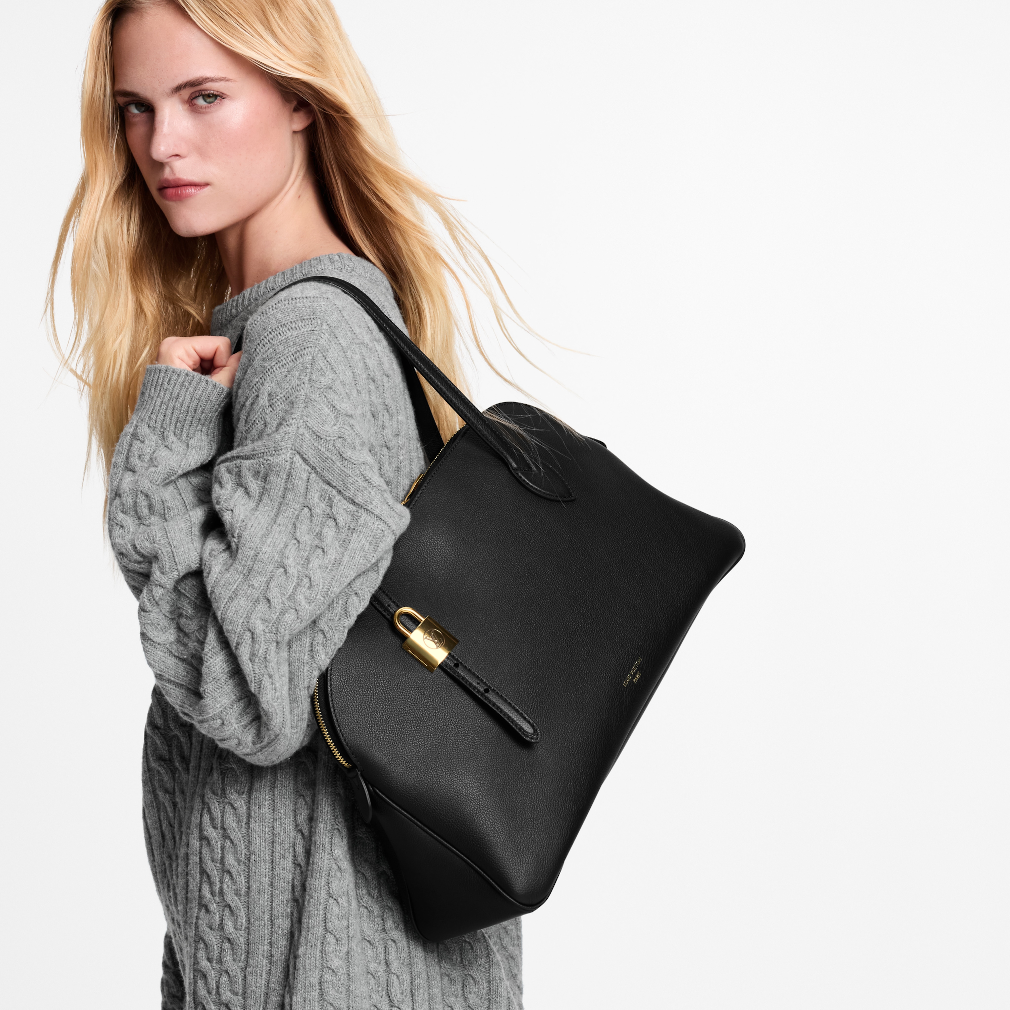 Low Key Rylee Low Key Duffle Tote Low Key - Luxury Handbags - M26257 Black | LOUIS ...