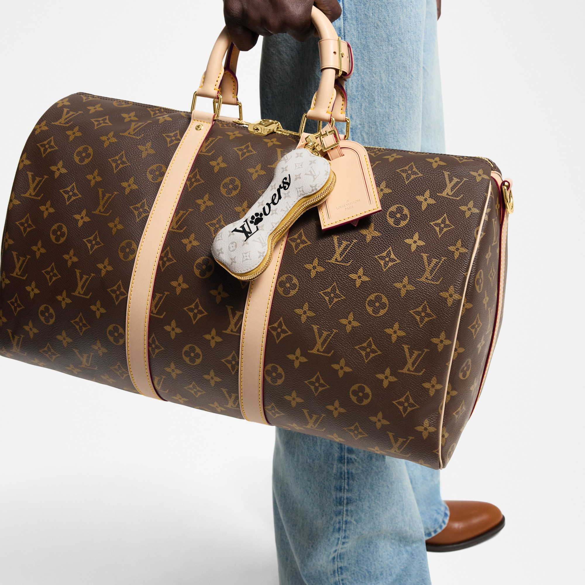 LV Bone Key Holder and Bag Charm . in 男士