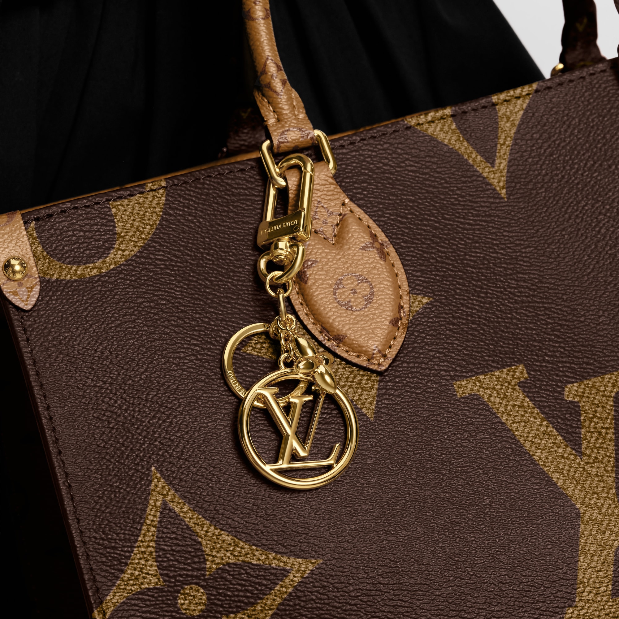 LV Circle Bag Charm & Key Holder . in Women