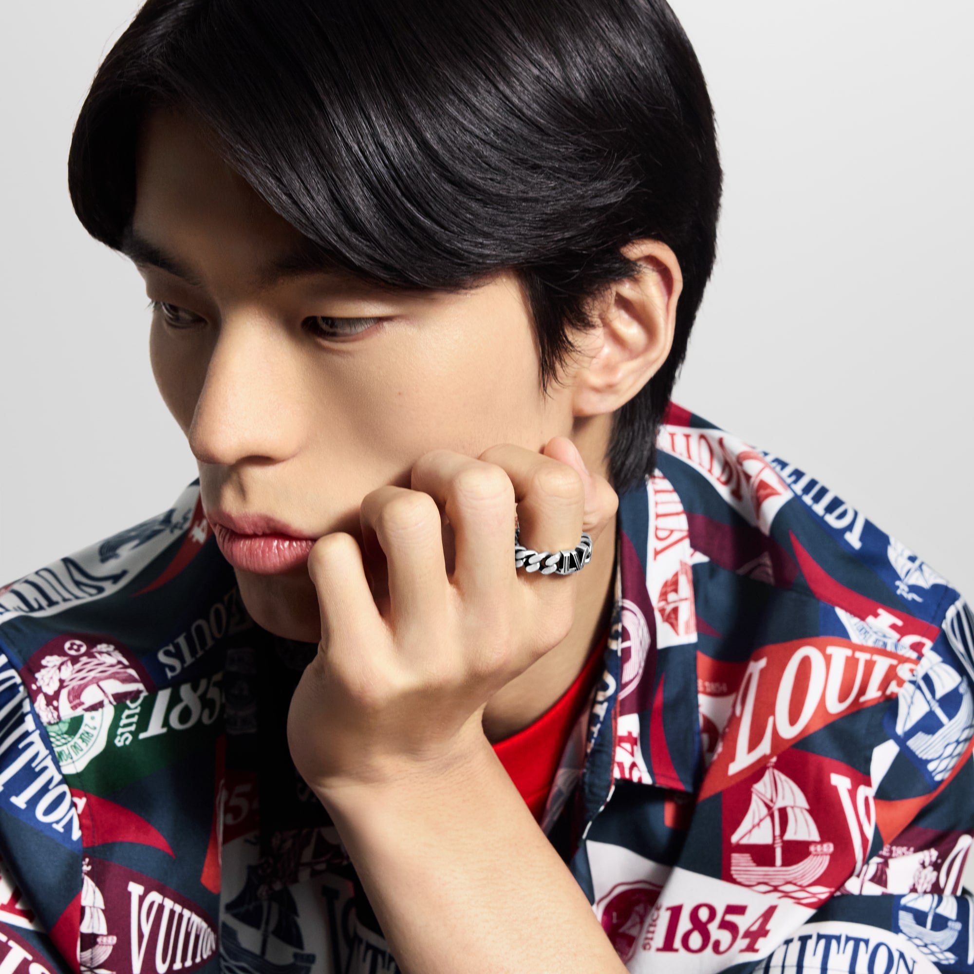 LV Club Chain Ring . in Men