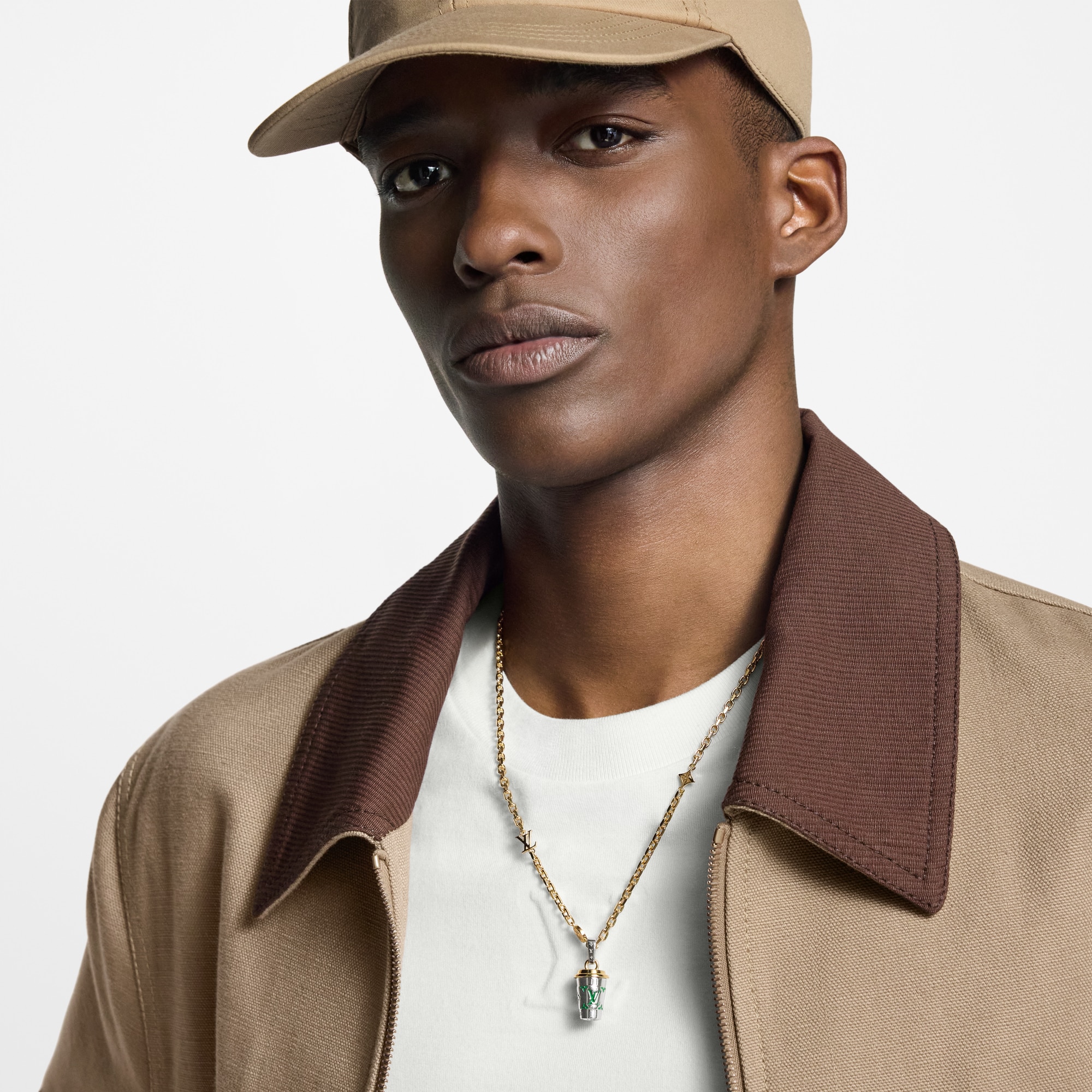 LV Cup 吊飾 . in 男士