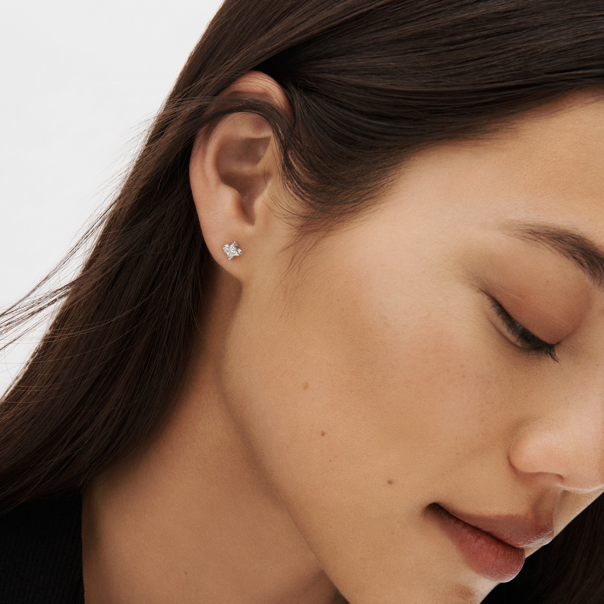 LV Diamonds Stud, LV Monogram Star cut - per unit  in Jewellery