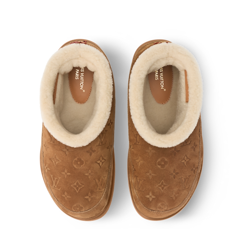 LV Easy Low Boot in Men's Shoes Boots collections by Louis Vuitton (Product zoom)