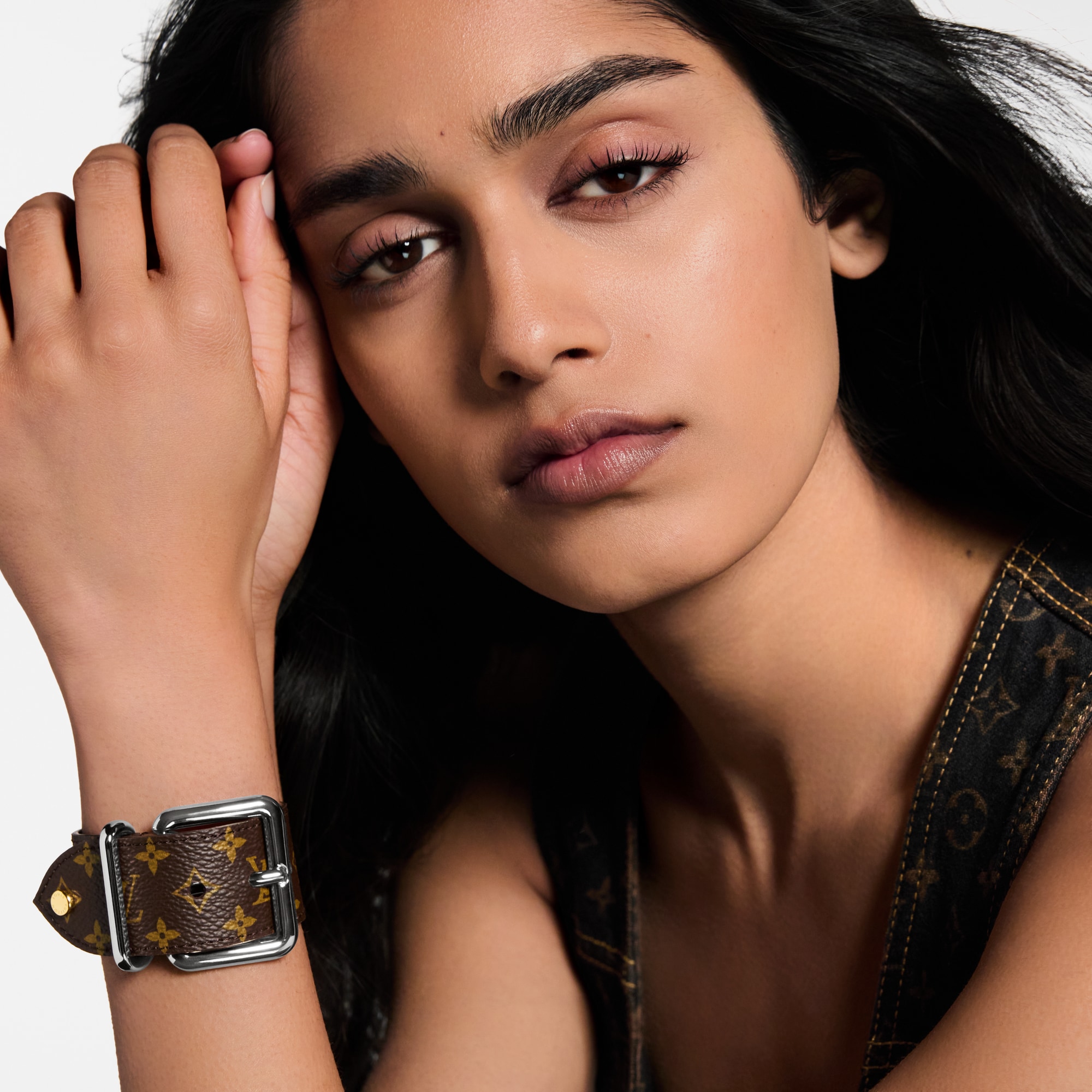 LV Emblem 手環  in 女士