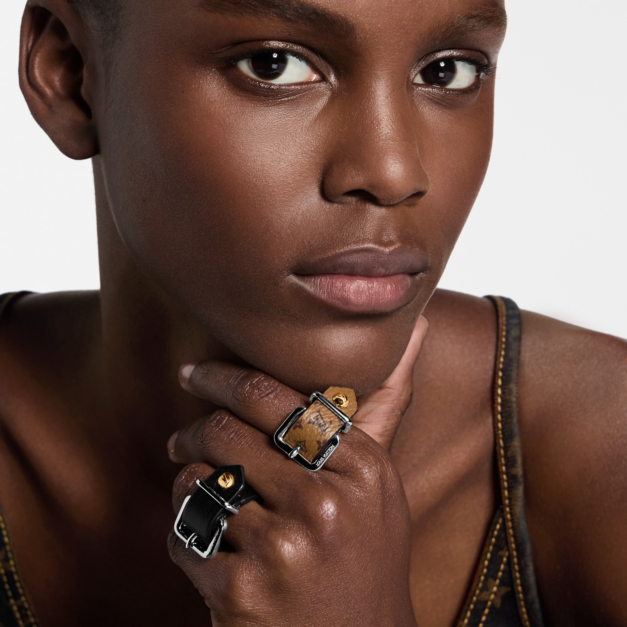 LV Emblem 戒指套裝 . in 女士