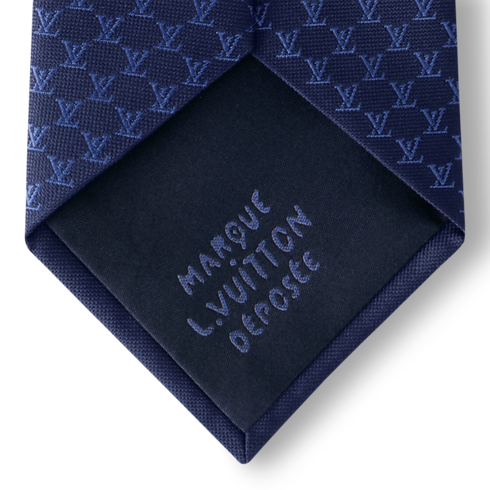LV Fishnet Tie other view