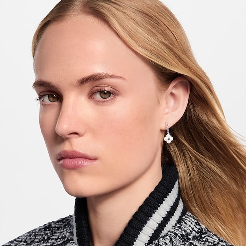 LV Floragram Earrings . in Women's Fashion Jewellery All Fashion Jewellery For Women collections by Louis Vuitton (Product zoom)