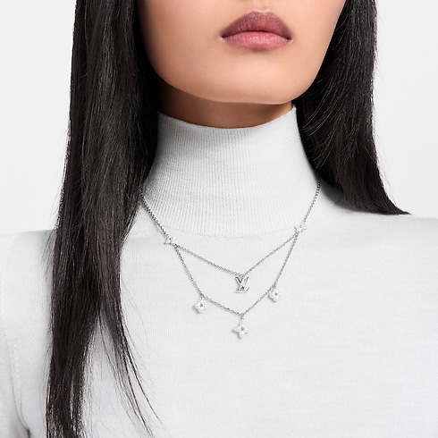 LV Floragram Necklace . in Women's Fashion Jewellery Necklaces collections by Louis Vuitton (Product zoom)