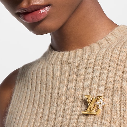 LV Iconic Flower Strass Brooch . in Women's Fashion Jewellery Brooches and Hair Accessories collections by Louis Vuitton (Product zoom)