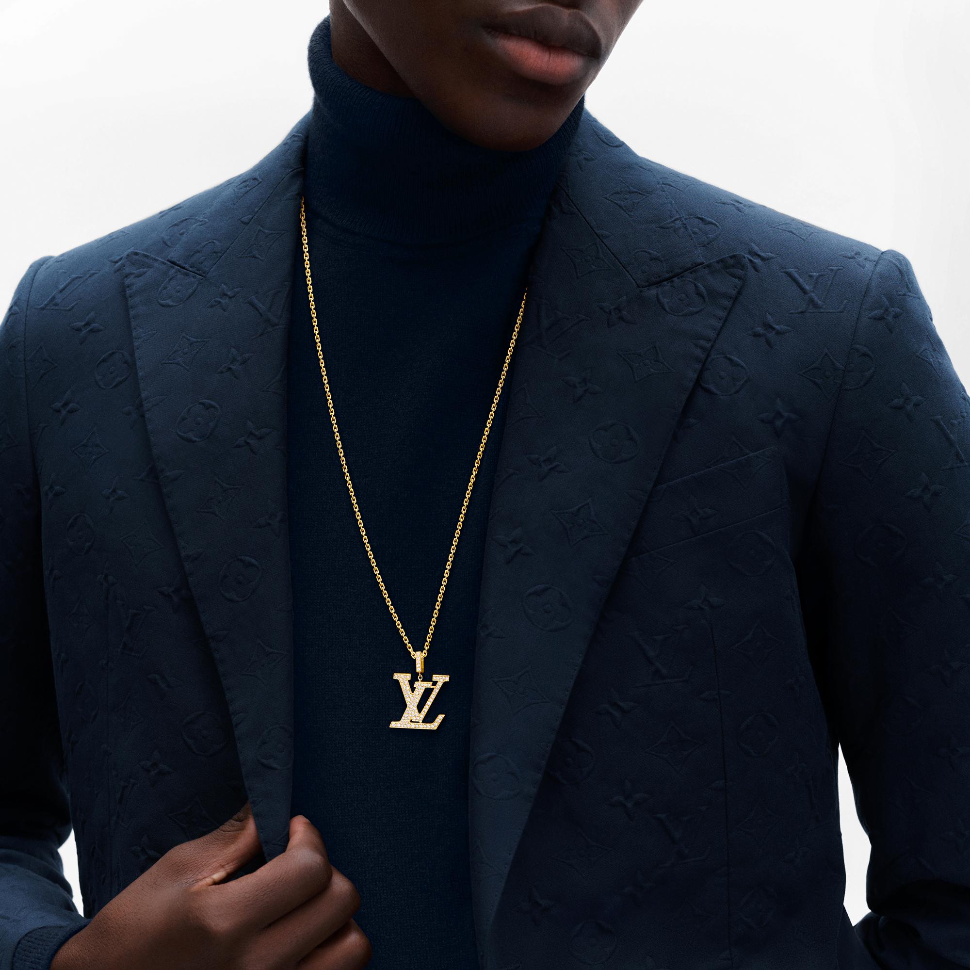 LV Large 吊墜 - 配黃K金配鑽石  in 珠寶系列