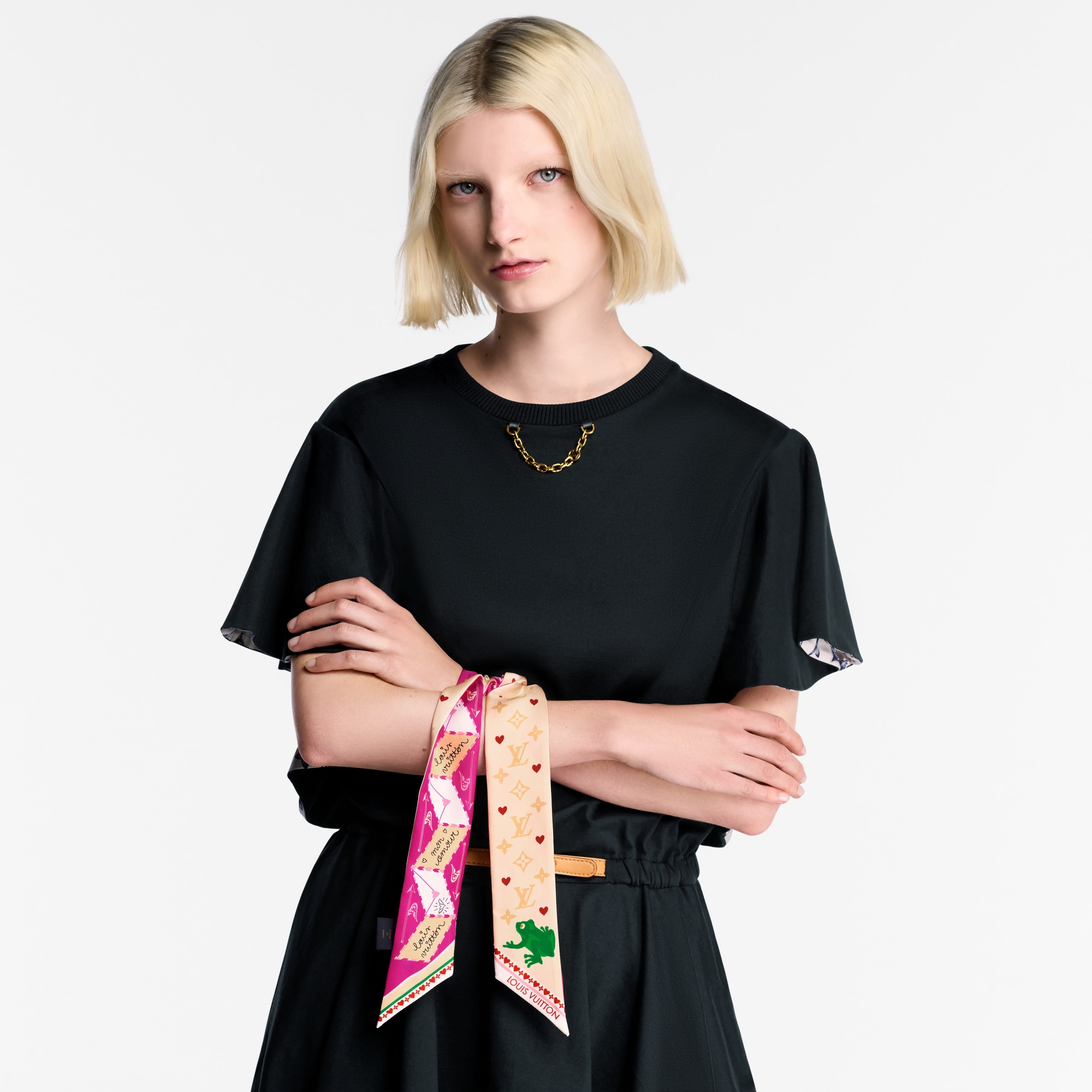 LV Love Letters BB 長絲巾 . in 女士