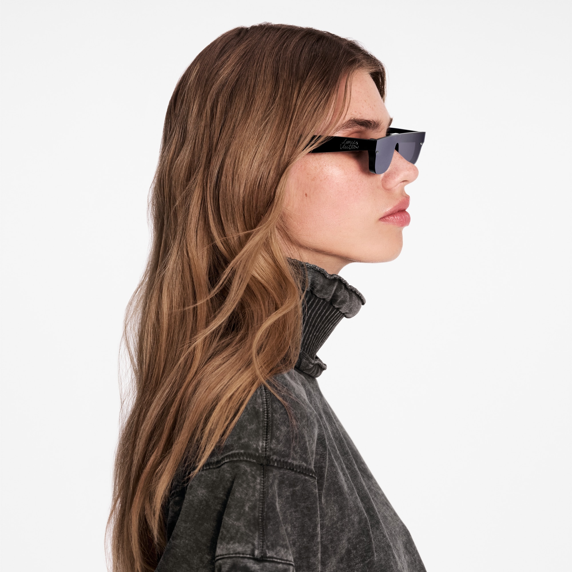 LV Script Rectangle Sunglasses . in Women